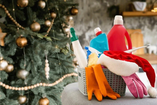 Holiday-Ready Homes in Farmer’s Branch: Christmas Cleaning by Walo Maids 1 Christmas Cleaning Checklist for a Stress-Free Holiday Season