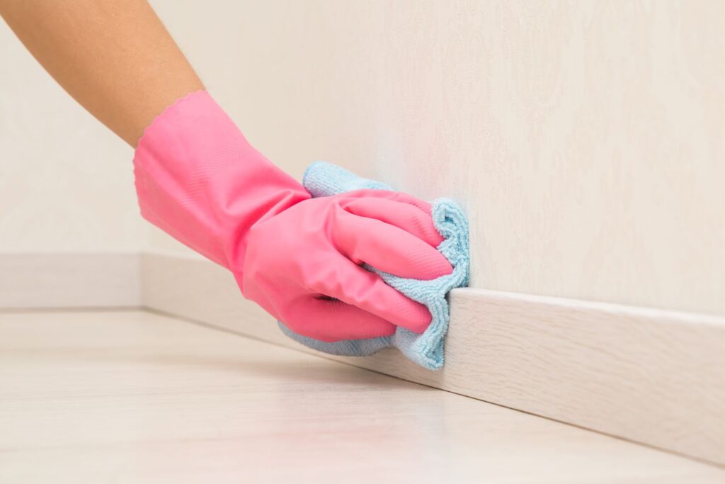 How to Clean Baseboards the Right Way in Irving Homes 1 How to Clean Baseboards the Right Way in Irving Homes