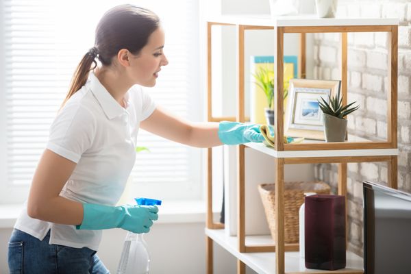 Cleaning Tips for New Homeowners After Closing 1 Cleaning Tips for New Homeowners After Closing